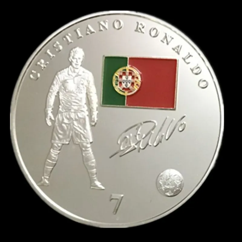 2 шт. звезда мира по футболу Месси и Роналду значок Посеребренная футбольная Спортивная монета 40 мм Сувенир украшения монеты - Цвет: Ronaldo 2 x