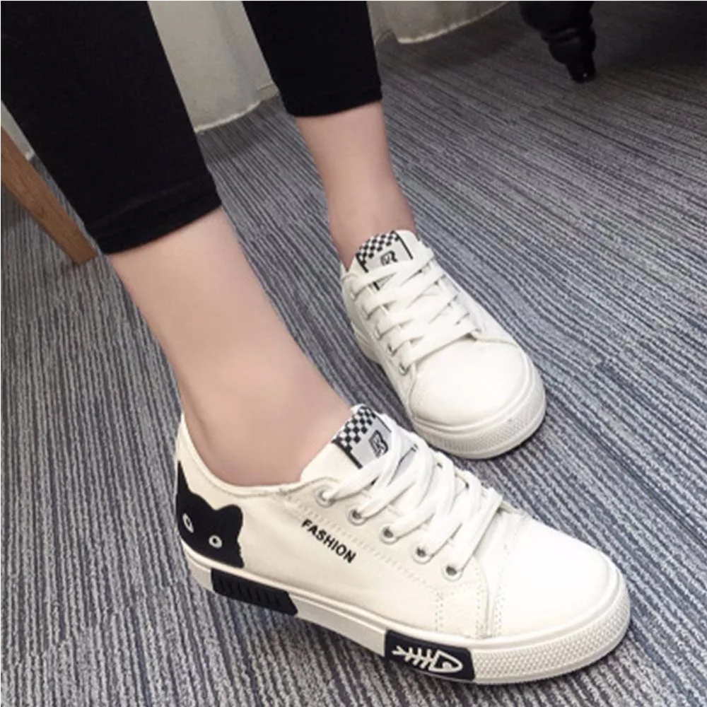 2018 Summer female Shoes Lace Up Casual Board Shoes Women Sneakers Shoes Fashion Women Vulcanize Shoes Cartoon Women Canvas цена 2018 Summer female Shoes Lace Up Casual Board Shoes Women Sneakers Shoes Fashion Women Vulcanize Shoes Cartoon Women Canvas цены онлайн