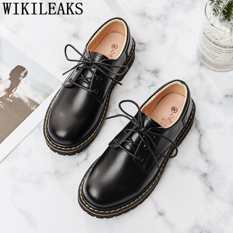 Zapatos negros de cuero Clearance