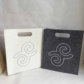 

Wholesales 500pcs/lot 35Hx30x8cm Custom Felt Tote Shopping Bags with Your Logo Clothes Wrapping Bag for Gift Clothes and Wallet