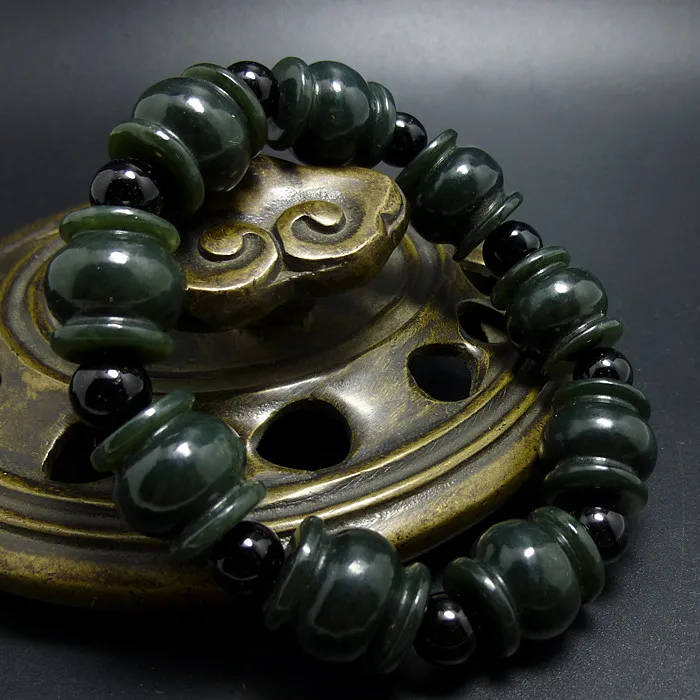 

Xinjiang Hetian jade jade lantern Bead Bracelet