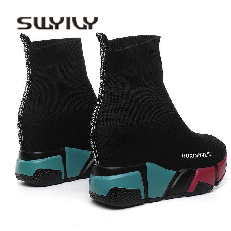 Prix SWYIVY Chaussette Bottes Femme Caché Wedge Plate Forme Femme Casual Chaussures 2018 Automne Nouveau Wedge Dame Tricot Court Bottines Plate Forme