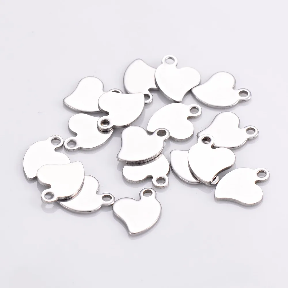 

8x10mm of 50pcs Silver Tone Stainless Steel Heart Stamping Tags ID Necklace Jewelry DIY Tag for Logos Not Turn Off Color