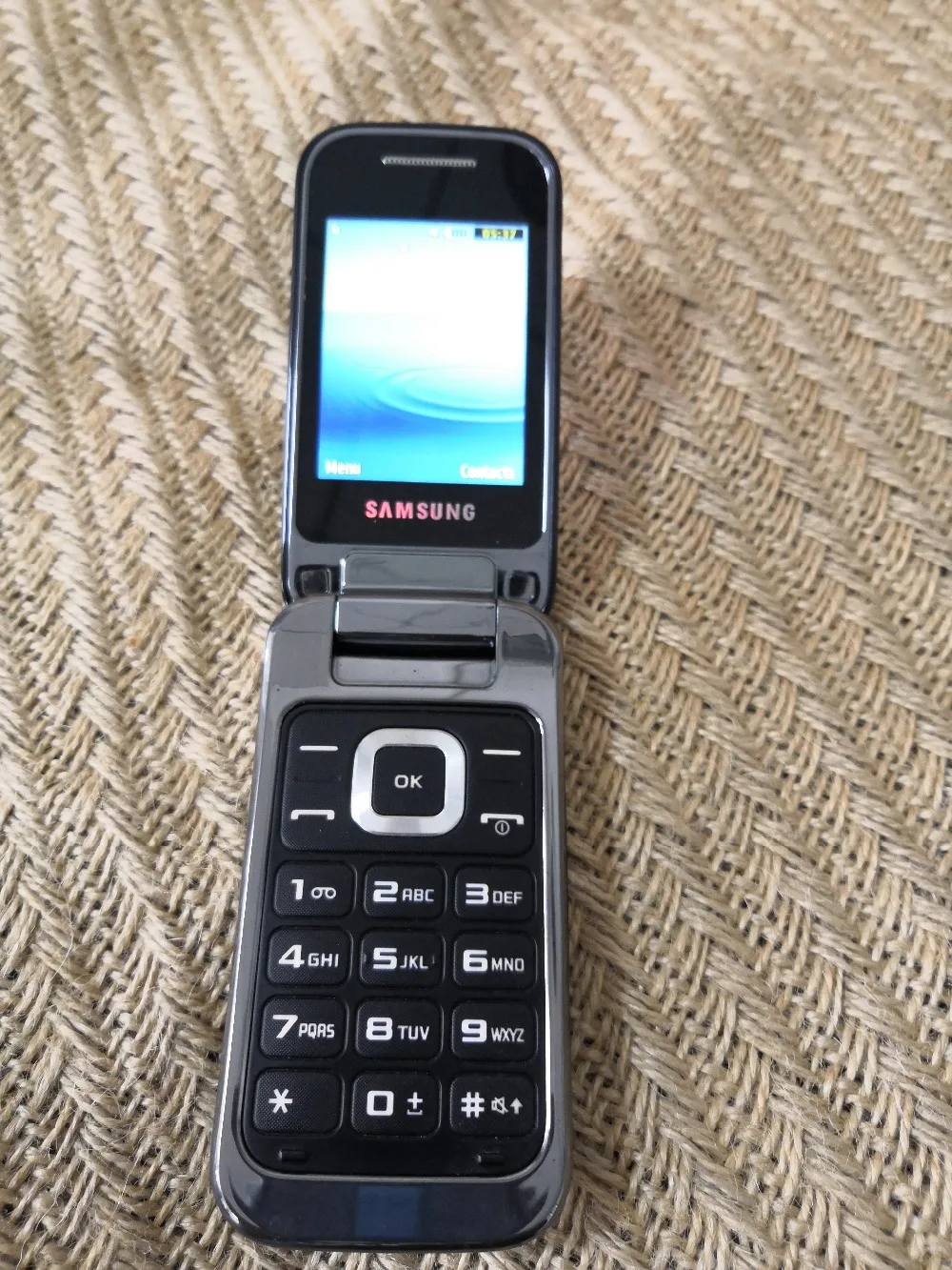 Разблокированный samsung C3595 черный большие кнопки 3g WCDMA черный цвет флип Восстановленный мобильный телефон с русским языком