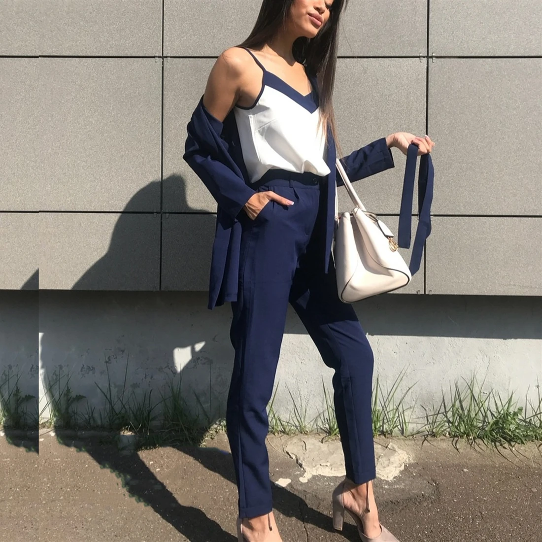 

Taotrees Pants Suit V Neck Buttonless Bracelet Sleeves Blazer Jacket &Strap Vest &Full Length Pant 3 Piece Set OL Style