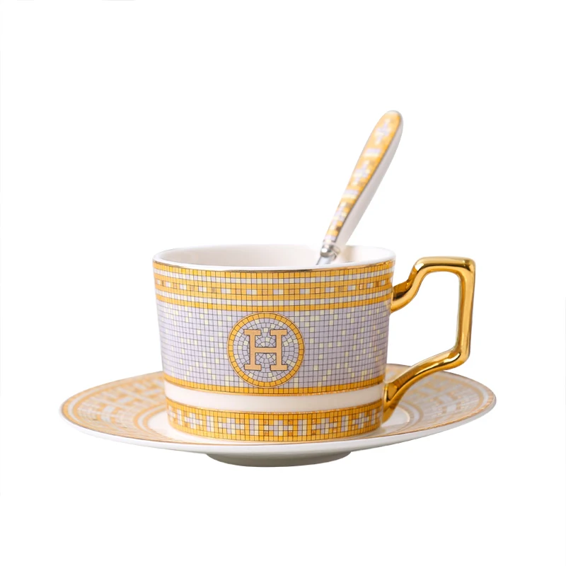 Мода костяного фарфора кофейная кружка чашки и блюдца набор дома керамическая кружка для кофе день чайная чашка бытовой Питьевая утварь