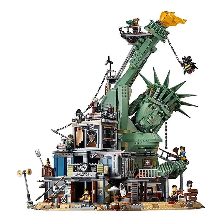 

In Stock Lepin 45014 3560Pcs Movie Series Welcome to APOCALYPSEBURG Building Blocks Bricks New Kids Toys Birthday Gifts 70840