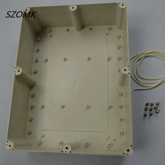 plastic enclosure (2).jpg