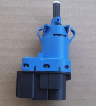 

Stop Light Switch FOR Mazda 3 5 CX-5 04-13