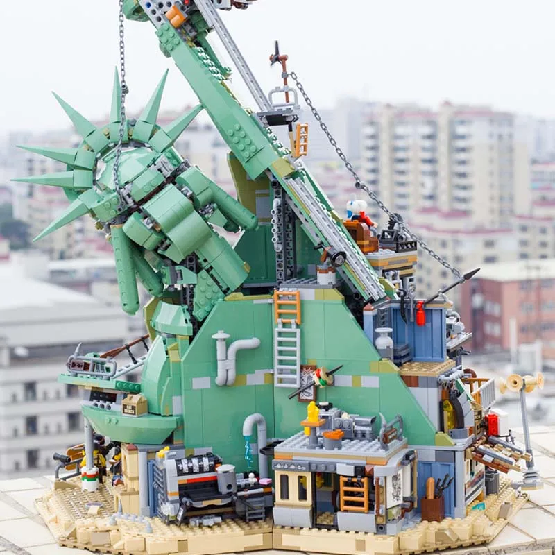 Продажа 3560 шт. Добро пожаловать в apocalypseberg 45014 модель legoINGlys фильм 2 строительные блоки комплект кирпичей Рождественский подарок на день рождения игру...