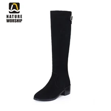 Обувь из натуральной кожи; женские ботинки; модные ботинки с пряжкой; обувь из коровьей замши; зимние сапоги до колена; высокие сапоги на квадратном каблуке