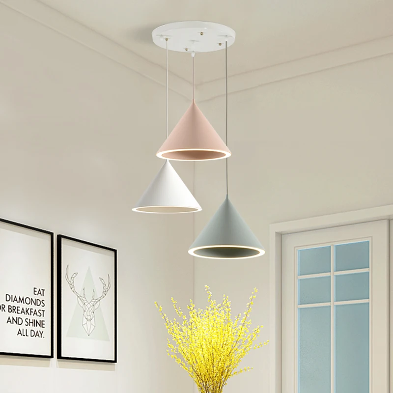 

Nordic Chandeliers Simple Hanging Restaurant lighting creative Macaron bar headlamp personality single head small chandelier