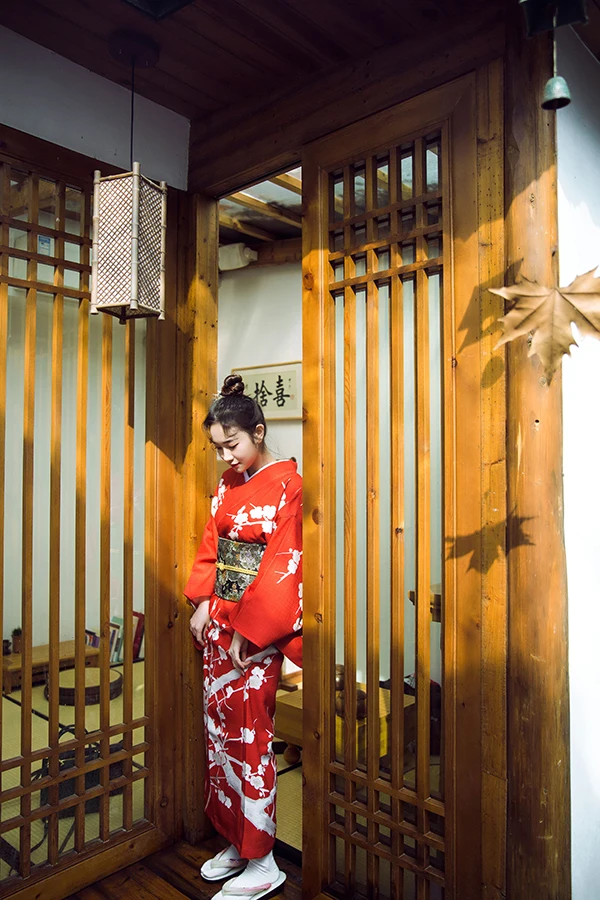 Красная японская одежда, традиционное азиатское женское кимоно, халат с принтом юката, винтажное платье для девочек, одежда для сцены, Костюм Гейши