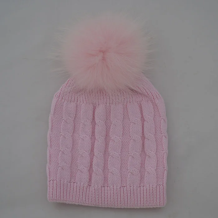 Новое теплая зима чистого хлопка дети кабель Hat крышки с красочными мех енота пом англичане подарок для девочек и мальчиков Styish шапочка - Цвет: baby pink
