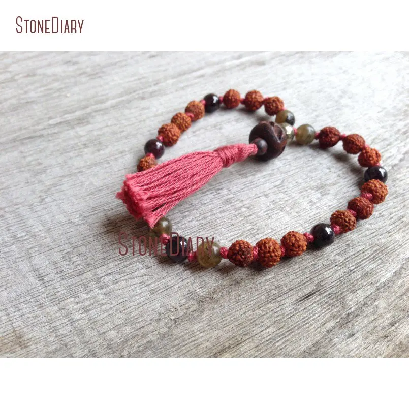 20180312-BM10963-Hand knotted Rudraksha, Garnet & Labradorite 27 Bead Pocket Quarter Mala natural gemstone pyrite japa mantra meditation prayer beads_1