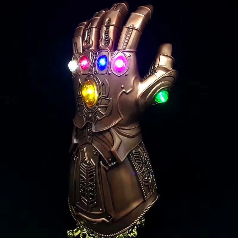 

Avengers: Infinity War Thanos Infinity Gauntlet Lighting Edition Wearable Props Gloves PVC Action Figure Collectible Model Toy