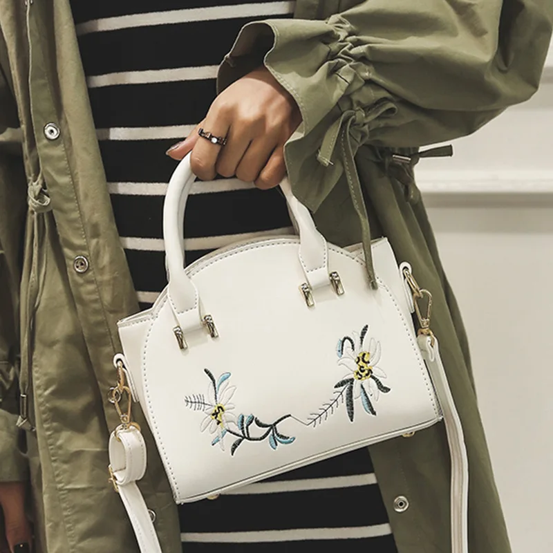 Women Bags Europe And United States Fashion Wings Bag Winter New