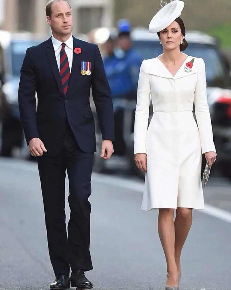 Весна 2018 белое платье принцессы Kate Middleton однотонные платья трапециевидной формы