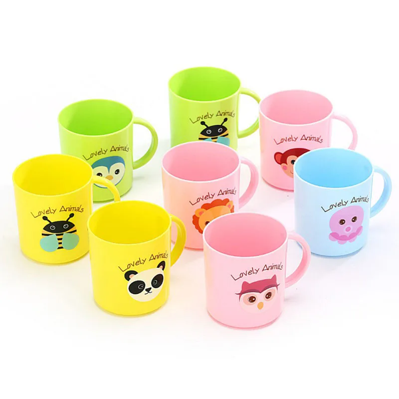 

200ml Kids Infant Baby Feedding Cups With Handle Breakfast Mug Drink Home Cup Random Cartoon Baby Feedding Cups