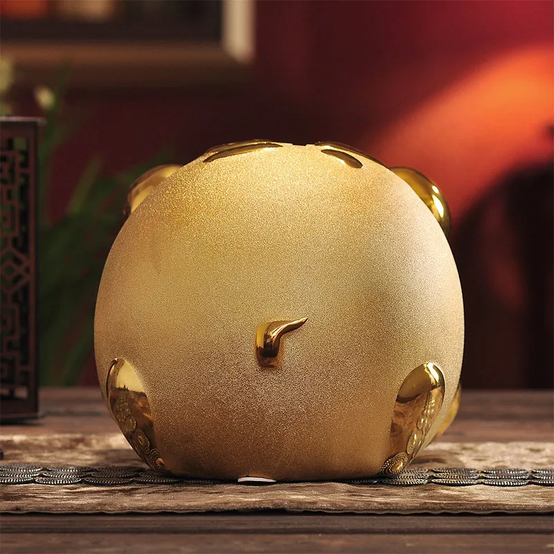

Golden Ceramic Pig Bank Money Box Chinese Lunar Year of Pig Gift Home Decor TN99