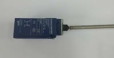 

DHL/EMS 2 Sets NEW Schneider Limit Switch XCKN2108P20C XCKN2108P20C