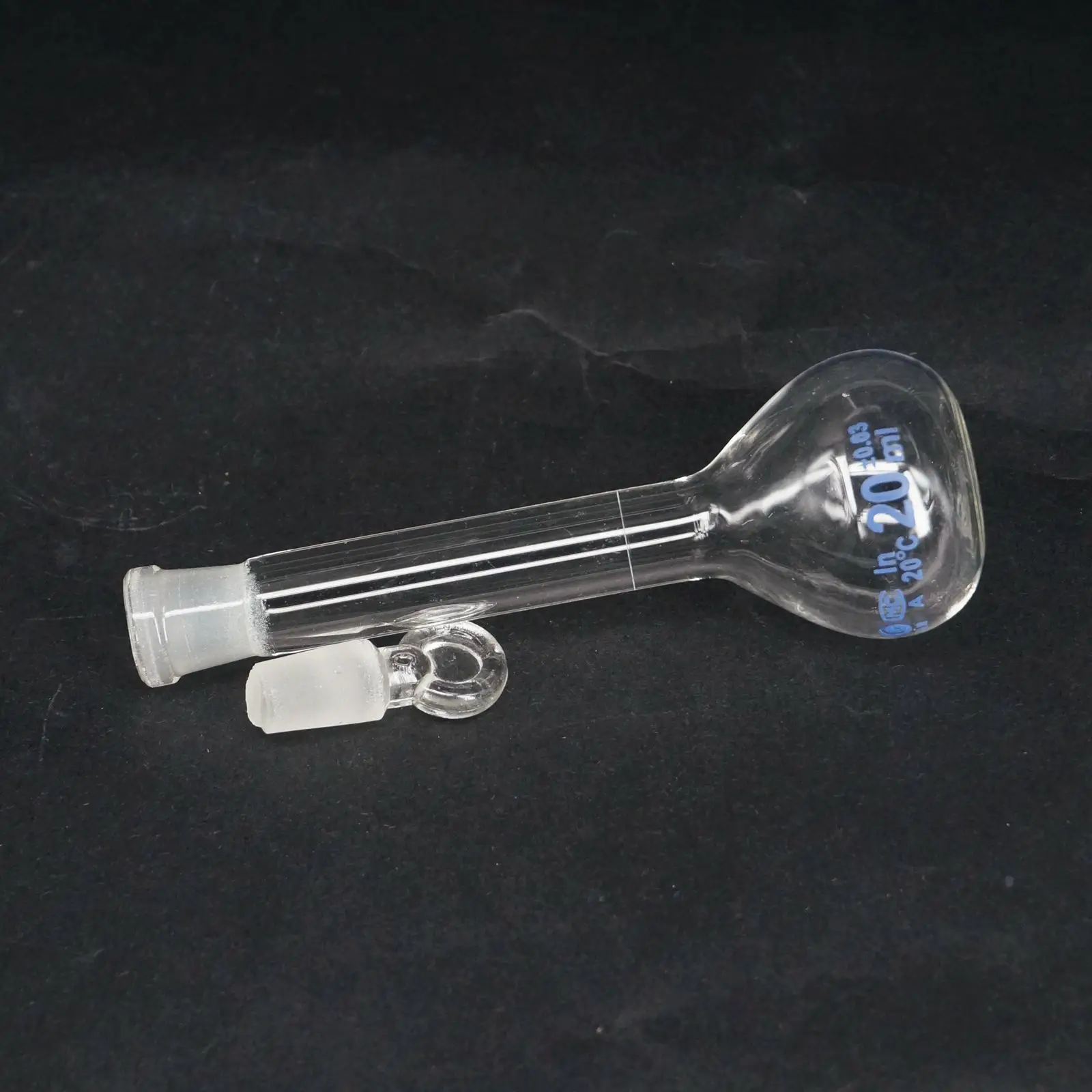 20ml Graduated Labrotary Glass Liquid Volumetric Flask with Glass Stopper