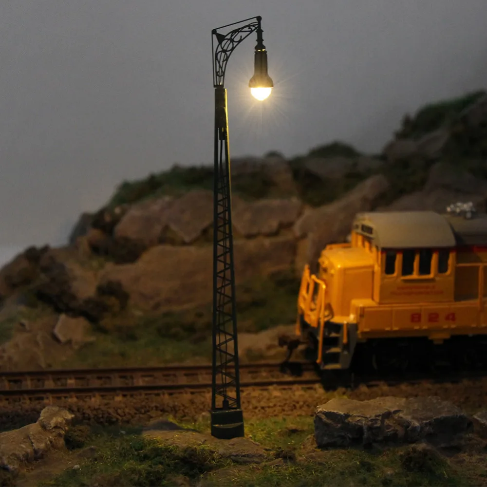 

3pcs HO Scale Lamp Post 12cm 1:87 Street Lights Model Railway Train LEDs Miniature LQS65HO