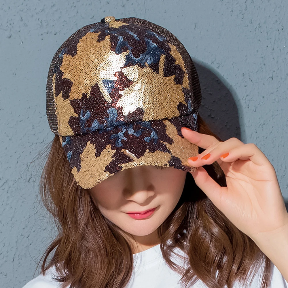 

Sequins Maple Leaf Print Baseball Caps Korean Harajuku Sun Hats Ponytail Snapback Summer Mesh Hat Adjustable Hip Hop Cap Outdoor