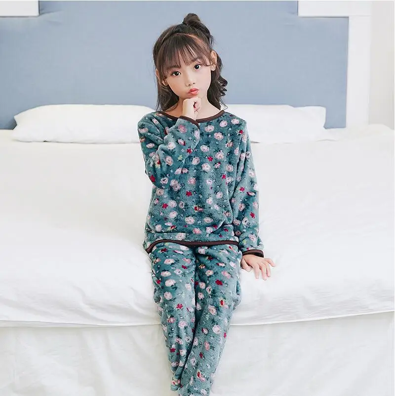 2018 Winter Children Fleece Pajamas Warm Flannel Sleepwear Girls Loungewear Coral Fleece Kids