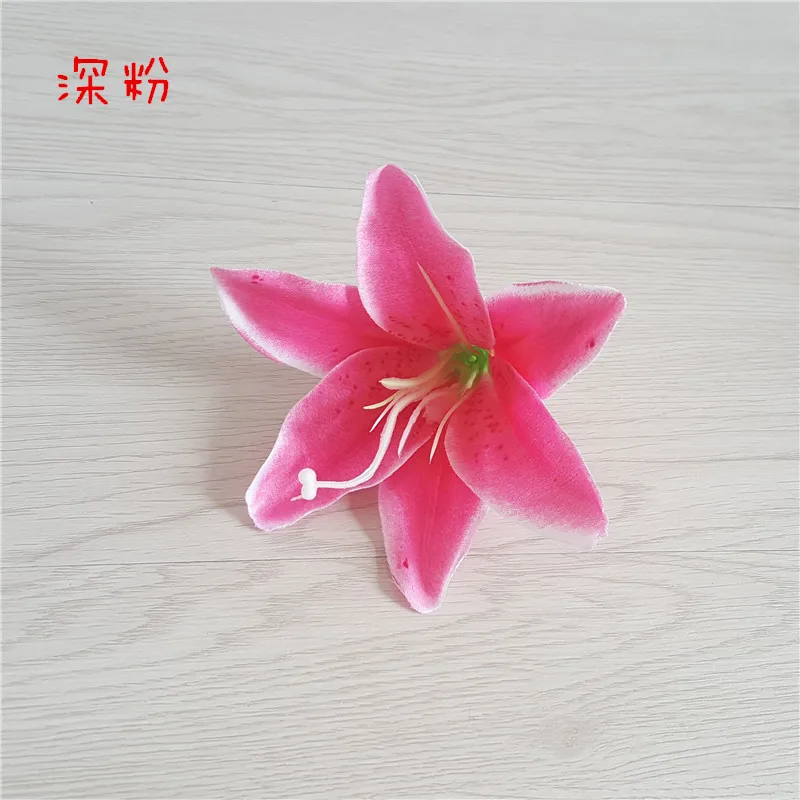 100pcs/lot 13cm Silk Lily Artificial Flower Head For Wedding Decoration DIY Garland Decorative Floristry Arch Flower Arrangement 100pcs/lot 13cm Silk Lily Artificial Flower Head For Wedding Decoration DIY Garland Decorative Floristry Arch Flower Arrangement