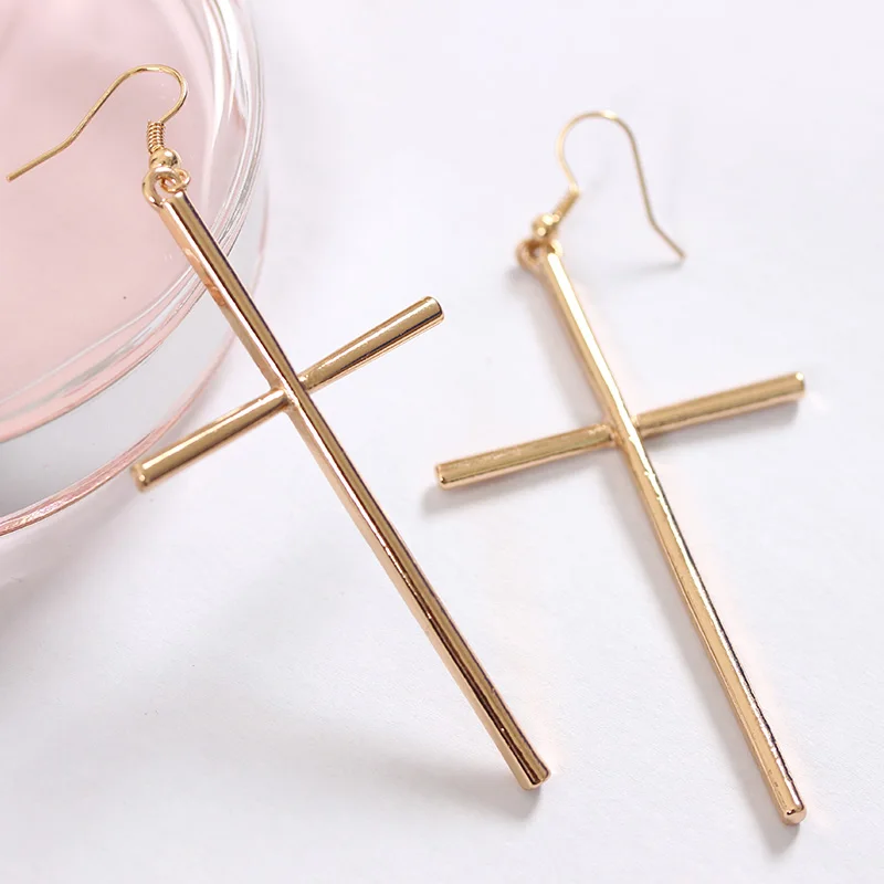 

Fashion lady selling Metal cross Female stud earrings earrings wholesale
