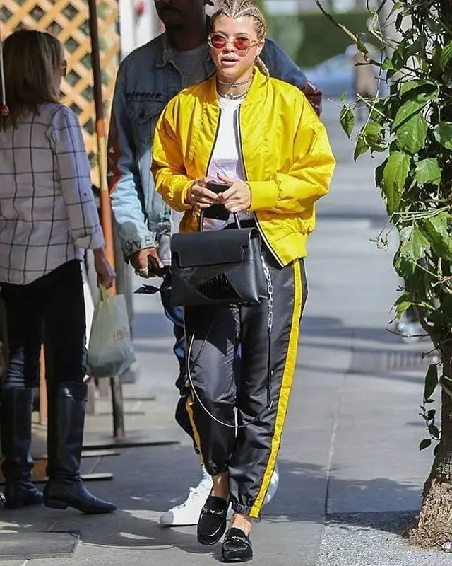 2019 модные мужские брюки Kanye West Jogger Брюки Мужская Уличная одежда хип-хоп Мужская одежда крутые тренировочные брюки повседневные брюки