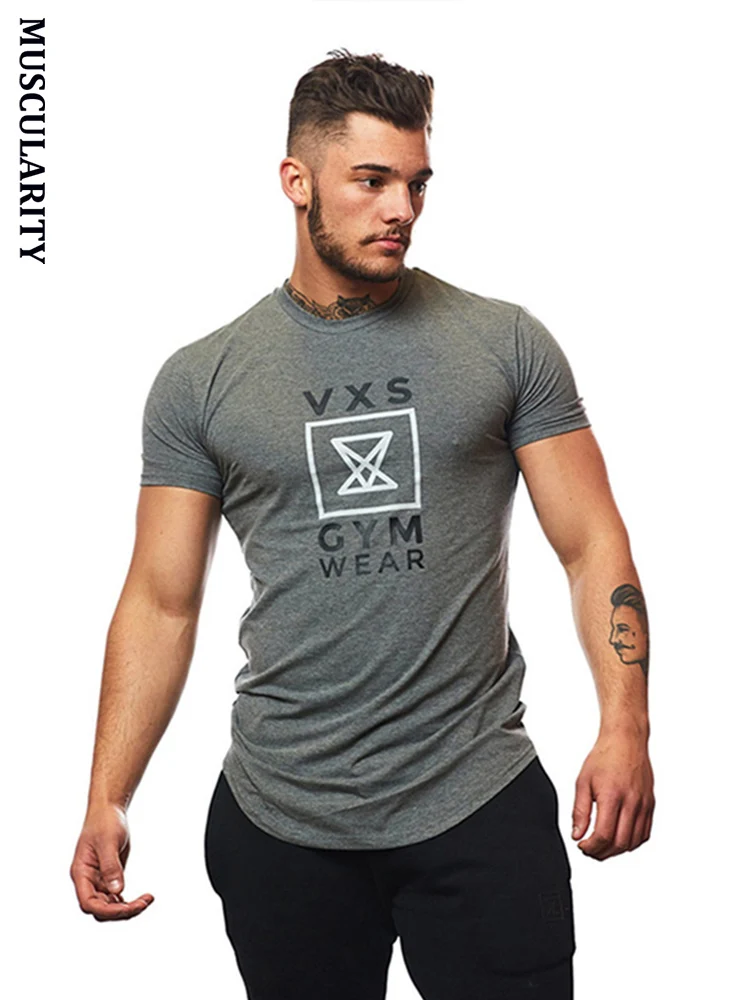 

New Men's Casual T-shirt Round collar short sleeve solid color Cotton mens t shirt Men fashion trend bodybuilding t shirt