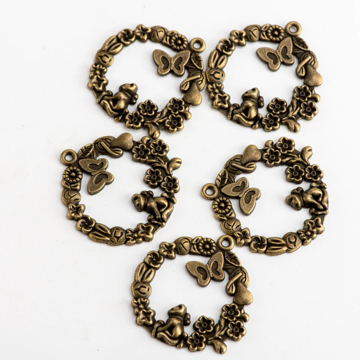 

Finding For DIY Alloy Pendant Wholesale Costume Jewelery Charms Jewelry Findings & Components For Jewelry Making #JY219