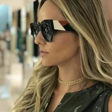 Королевская девушка, трендовые Квадратные Солнцезащитные очки для женщин, фирменный дизайн, Ретро стиль, большие размеры, черные, белые оттенки, унисекс, солнцезащитные очки для мужчин, UV400 ss979