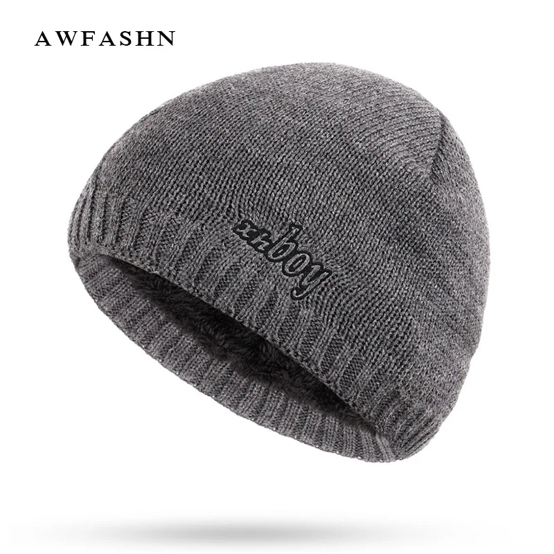 

New Fashion XHBOY Brand Knit Beanie Hat Plaid Stripes Men's Winter Hats Warm Plus Velvet Thicken Hedging Cap Skullies Bone Male