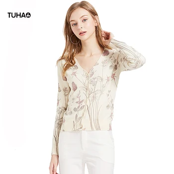 

TUHAO Floral Print V-neck Wool Bleand Cardigan Tops Women Autumn Thin Slim Long Sleeve Knitted Sweater Shirts Femme TS1915