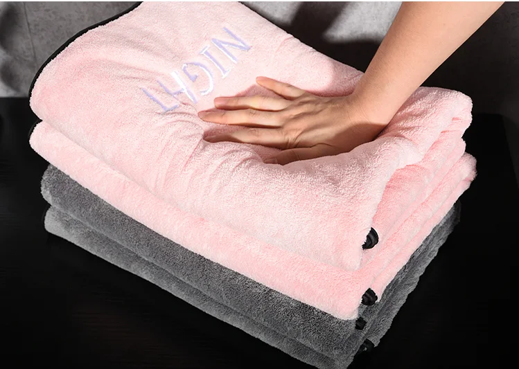 Free shipping Embroidery Bath Towel Bathroom Pink 70*140cm Beach Towel Quick Dry for home Hotel wedding Gift towels for adults