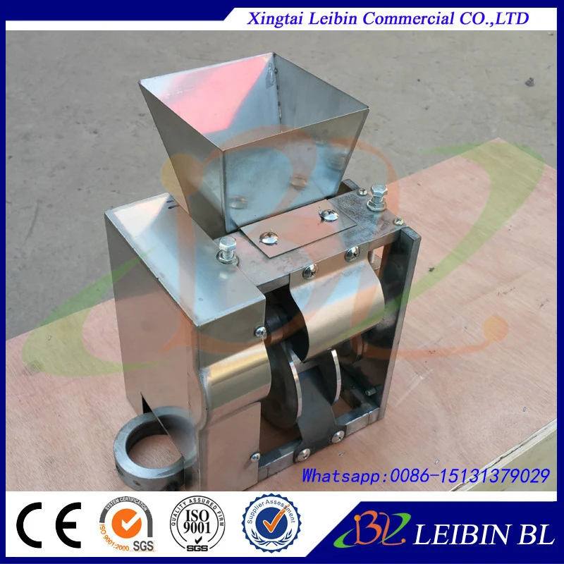 

"DUMPLING MOULD ONLY " for dumpling making machine, different sizes. dumpling/samosa/spring roll. making machine mould