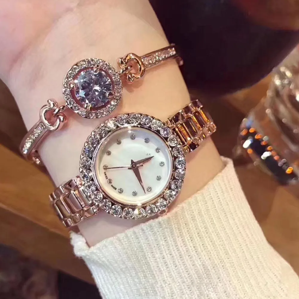 

Women Bracelet Rose Gold Stainless-Steel nice Analog Quartz Lady Wrist Watch