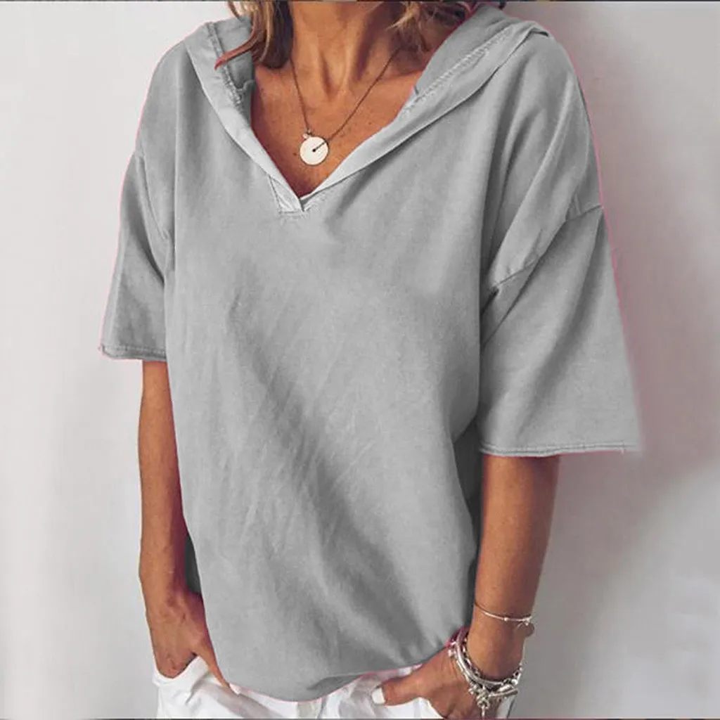 

2019 4 colors Ladies Solid color Hooded T Shirt Women Large size Comfort Tshirt Plus Size Short Sleeve