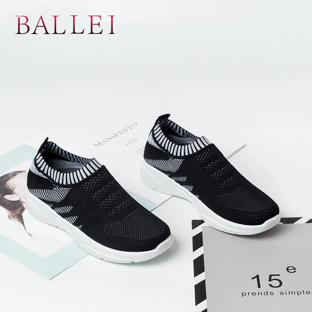 

HARAVAL Luxury Woman Spring Sneakers High Quality PubClassic Round Toe Comfortable Heel Shoes Solid Slip on Soft Casual ShoesN55