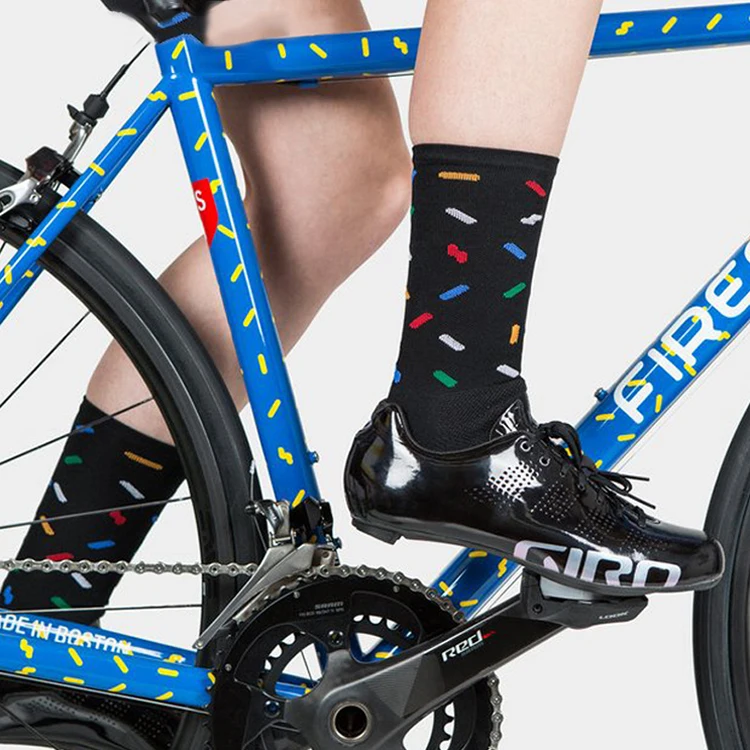 تنفس في الهواء الطلق رياضة الدراجات الجوارب الرجال كرة السلة MTB دراجة الأشعة فوق البنفسجية حماية حذاء رياضة دراجة تشغيل الجوارب اكسسوارات