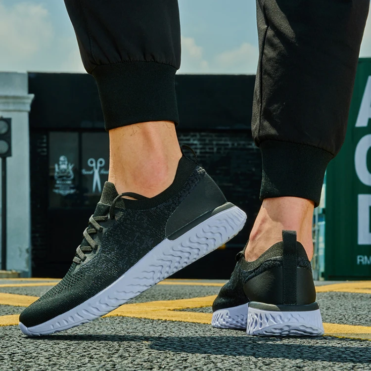 WOMEN SNEAKERS (40)