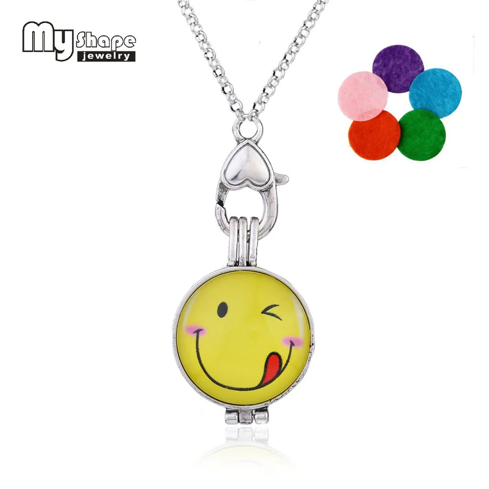 Saya Bentuk Lucu Emoji Cabochon Kalung Kartun Kalung Paket Ekspresi