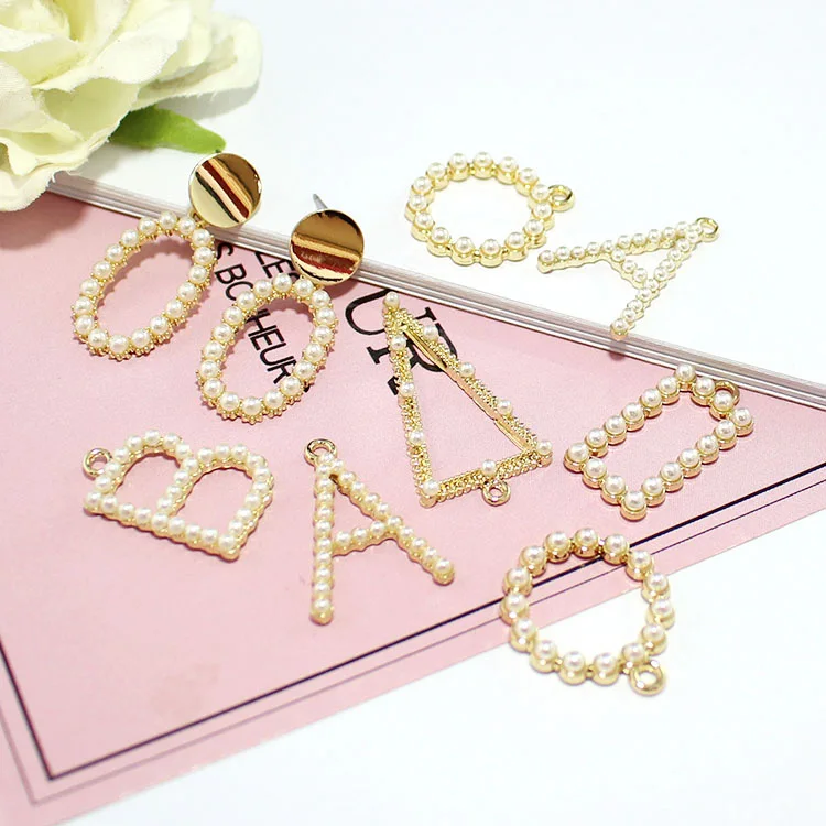 

4PCS Exquisite Round Geometric Dangle Imitation Pearls Pendant Gold Geometric Charm DIY Necklace Bracelet Jewelry Making