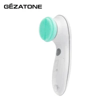 Аппарат Gezatone Clean&Beauty AMG108 для очищения кожи лица, шеи и декольте со сменными силиконовыми насадками и вращающейся головкой обеспечивает коже полноценный и регулярный уход, улучшает цвет лица и тонус кожи