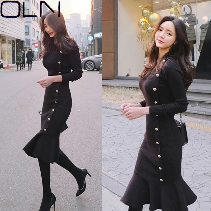 

2019 winter new Korean version of the self-cultivation temperament long sweater dress bottom bag hip sexy show-type knit