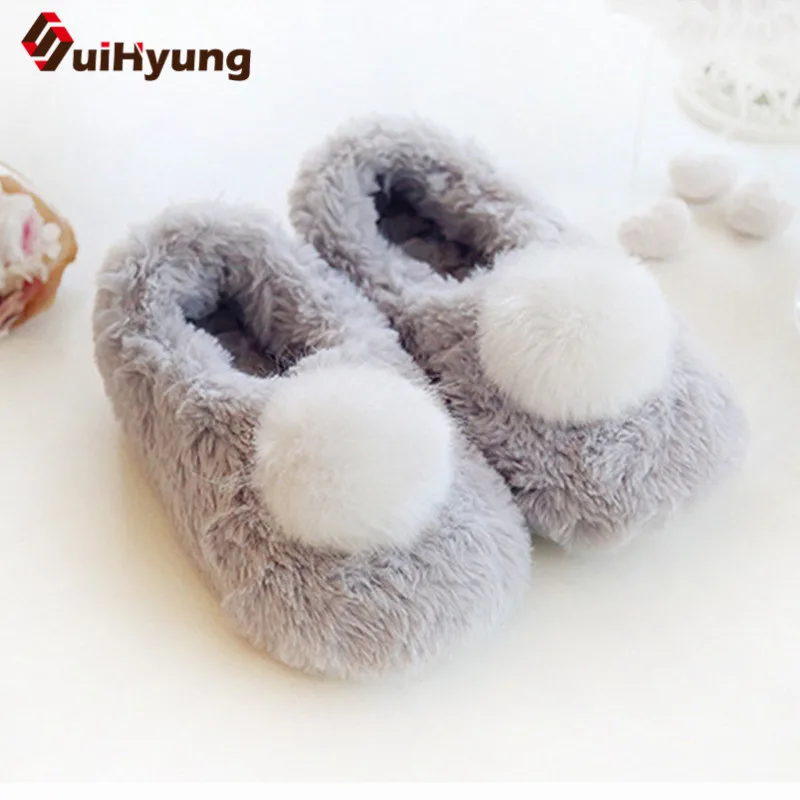 

Suihyung Women' Shoes Winter Warm Plush Home Slippers Casual Slip On Soft Faux Fur Indoor Shoes House Hair Ball Ladies Slippers