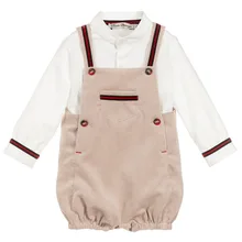 Комплект модной одежды в западном стиле для маленьких мальчиков и девочек, футболка и комбинезон в полоску г., модный костюм для малышей